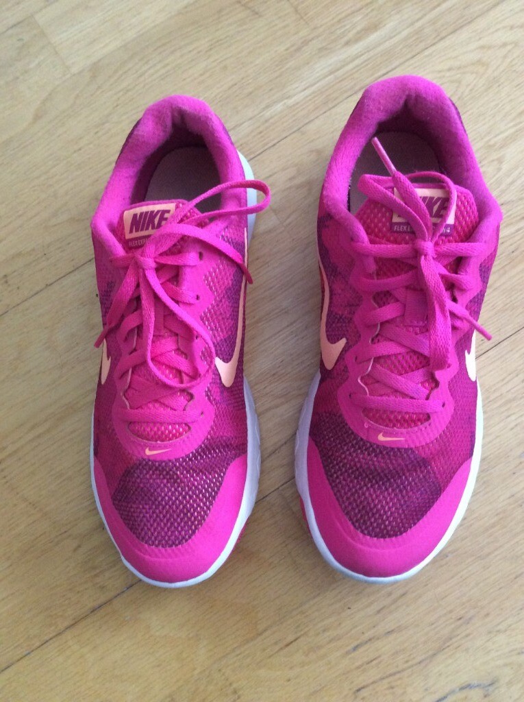hot pink trainers womens